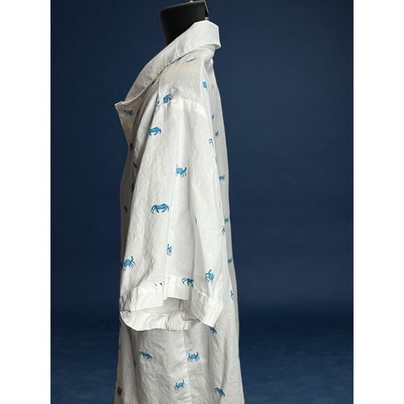 Trunks Surf & Swim Men’s Hawaiian Button-Up Shirt - Blue Crab Print - Large - Picture 5 of 11